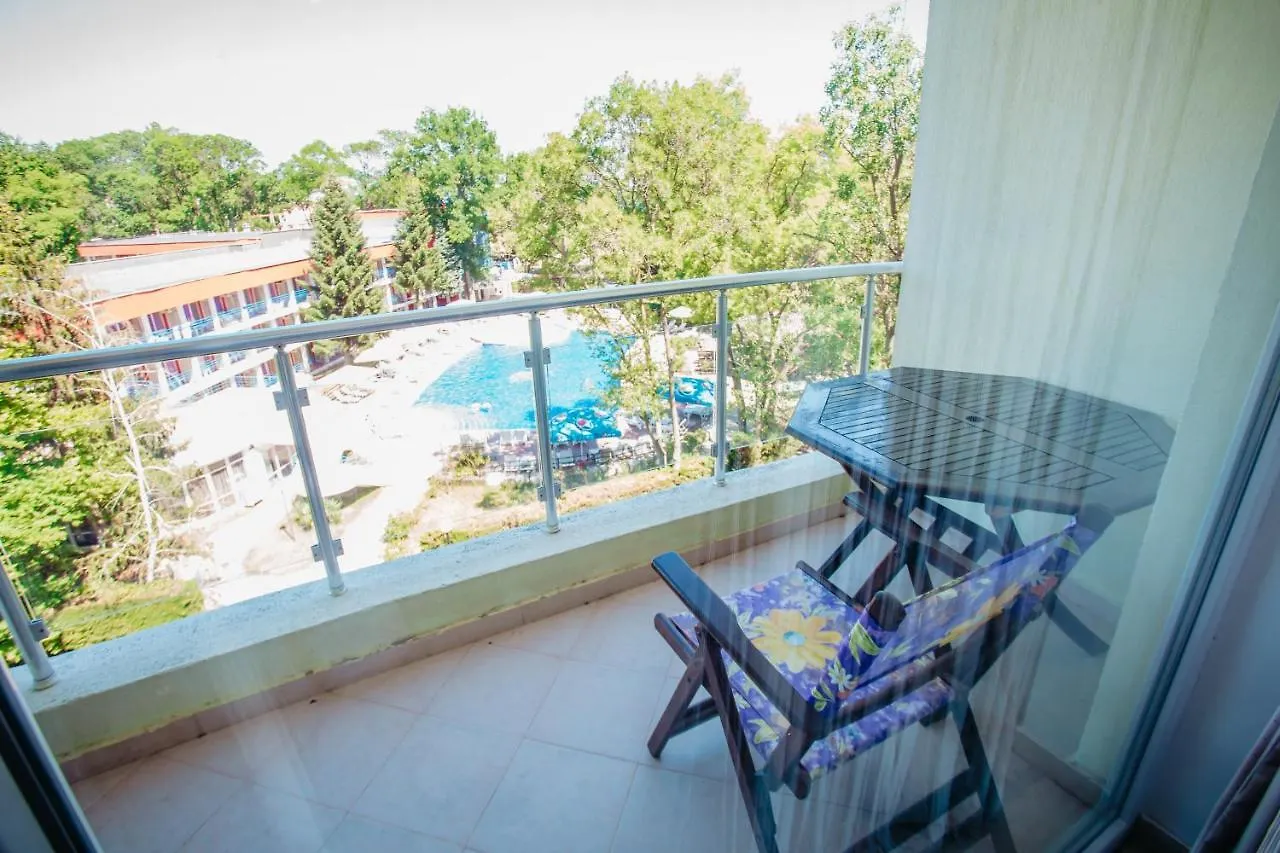 Апарт-отель Mng Holiday Yassen Apartments Солнечный берег