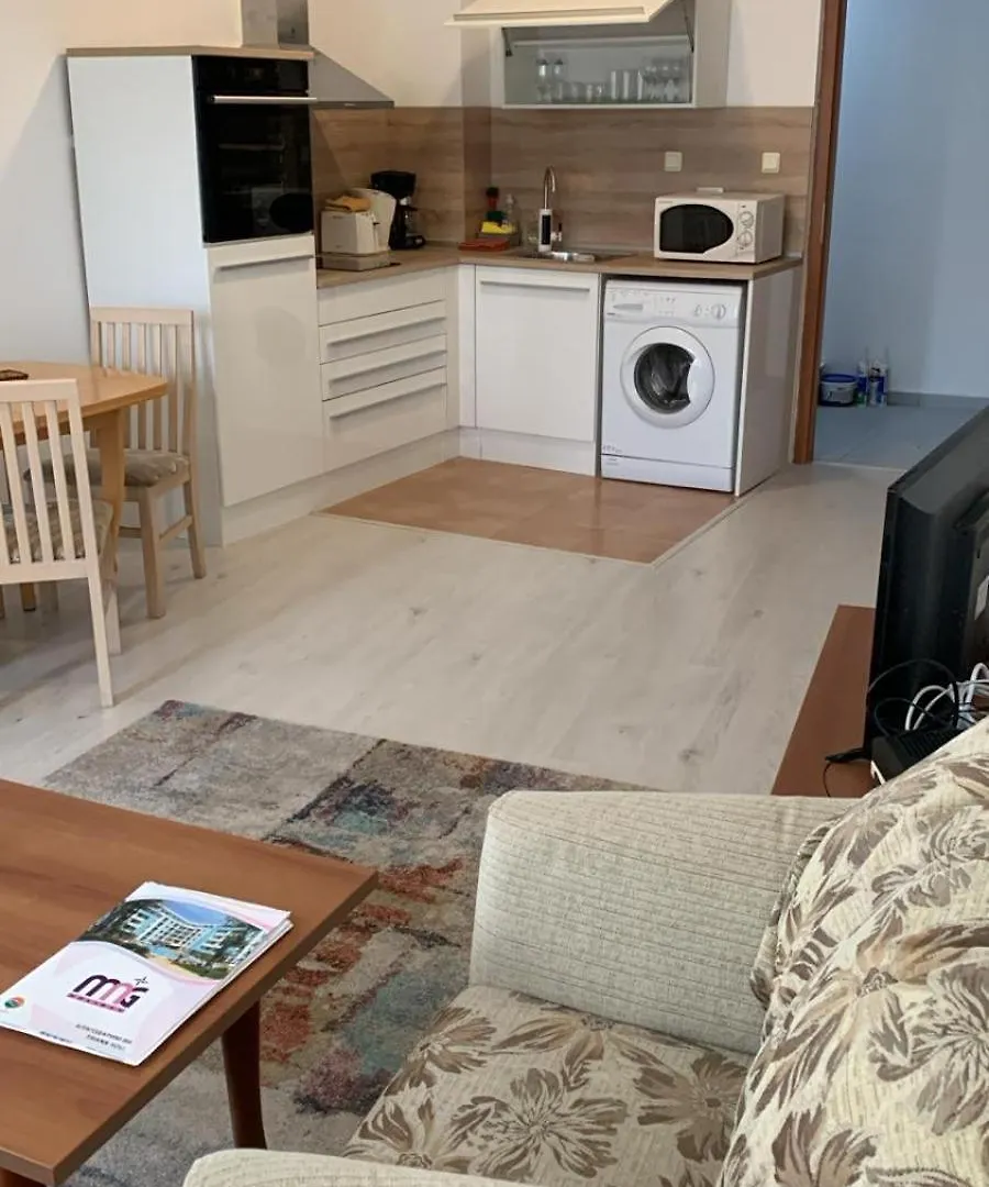 Mng Holiday Yassen Apartments Солнечный берег 3*,